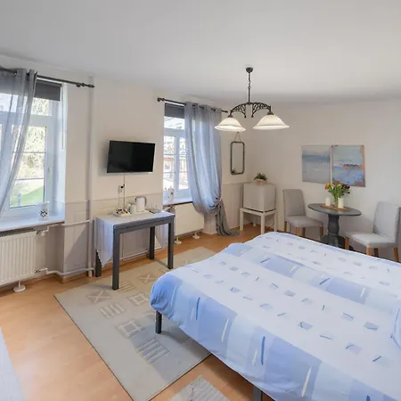 Syrtaki Rooms Comfortable Business Stay Im Schwarzwald